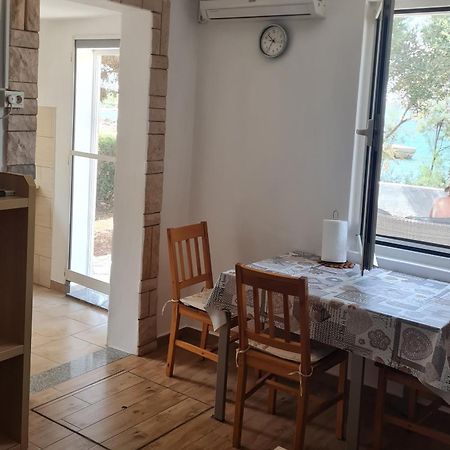 Secluded Fisherman'S Cottage Cove Zuborovica, Pasman - 321 Mrljane Bagian luar foto