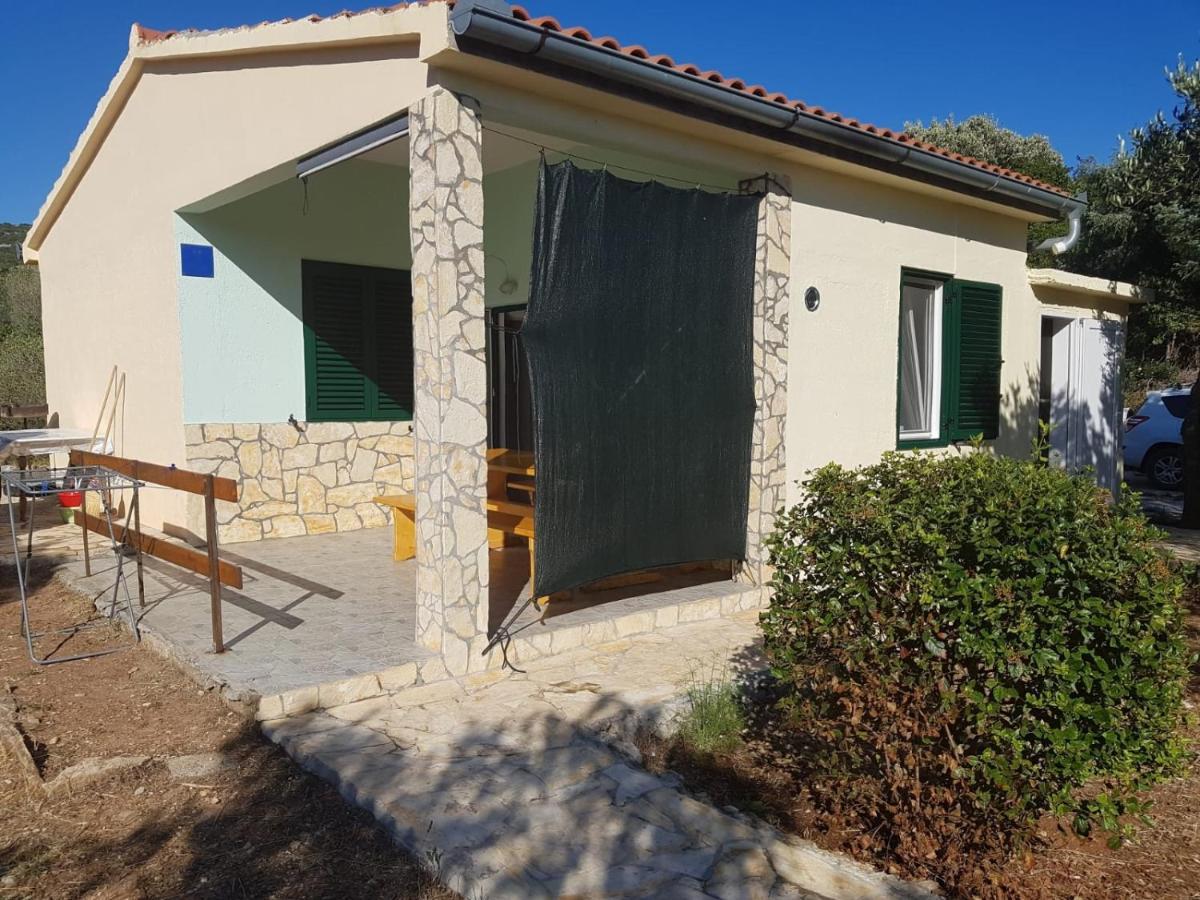 Secluded Fisherman'S Cottage Cove Zuborovica, Pasman - 321 Mrljane Bagian luar foto
